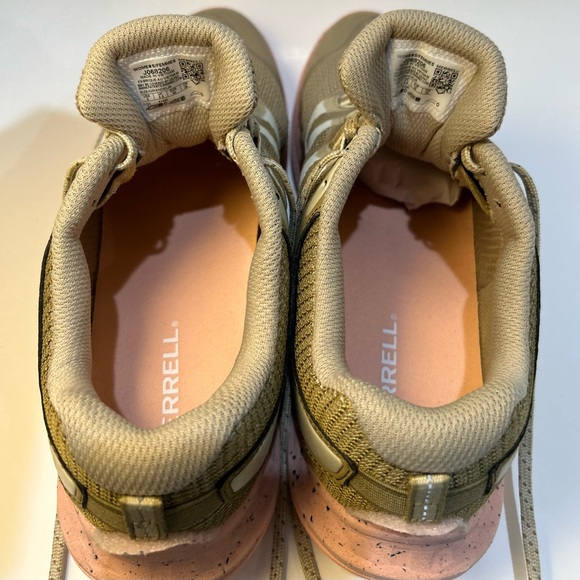 Merrell Women's Sneakers in Tan and Peach Antora 3 Trail running shoes - Picture 6 of 8